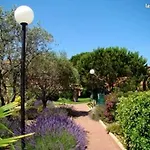 Le Velusine 54 - 4 Prs - 400m Beaches - Pools 公寓 *