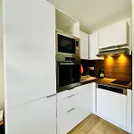 Le Velusine 54 - 4 Prs - 400m Beaches - Pools 公寓 *